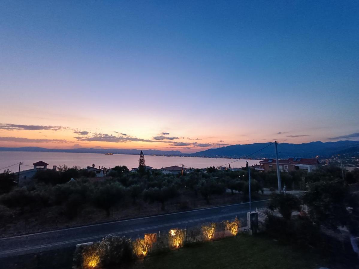 Evilenia Luxury Apartments Kalamata Esterno foto