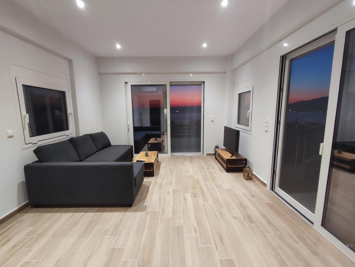 Evilenia Luxury Apartments Kalamata Esterno foto