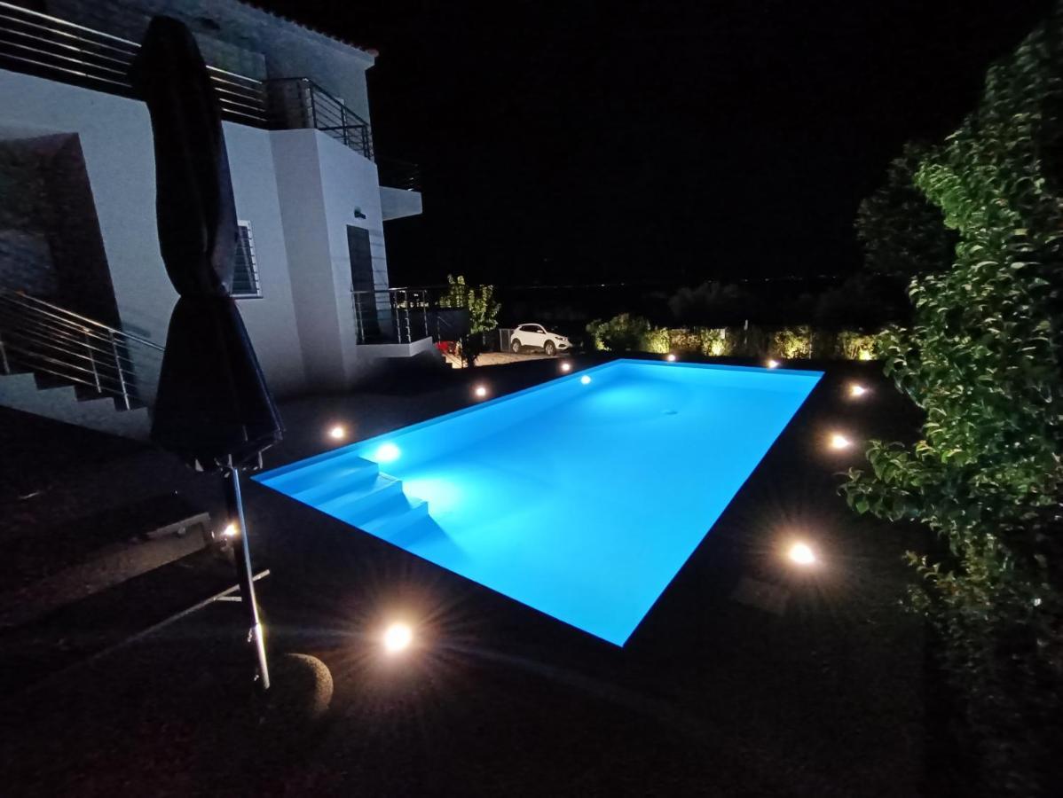 Evilenia Luxury Apartments Kalamata Esterno foto