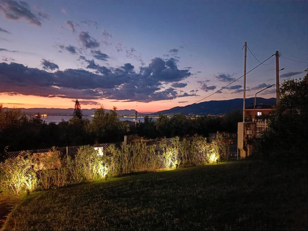 Evilenia Luxury Apartments Kalamata Esterno foto